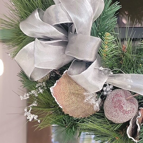 Christmas Wreath Silver & Purple Decor Approximately 20" - Picture 2 of 6